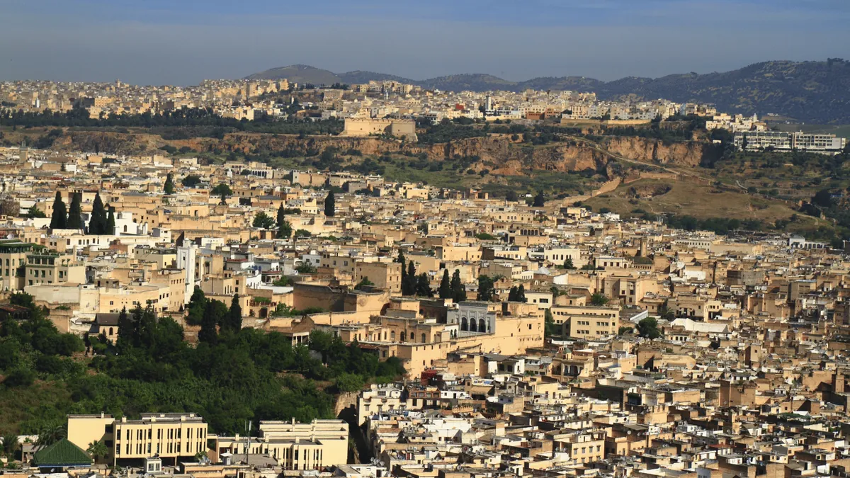 Fes