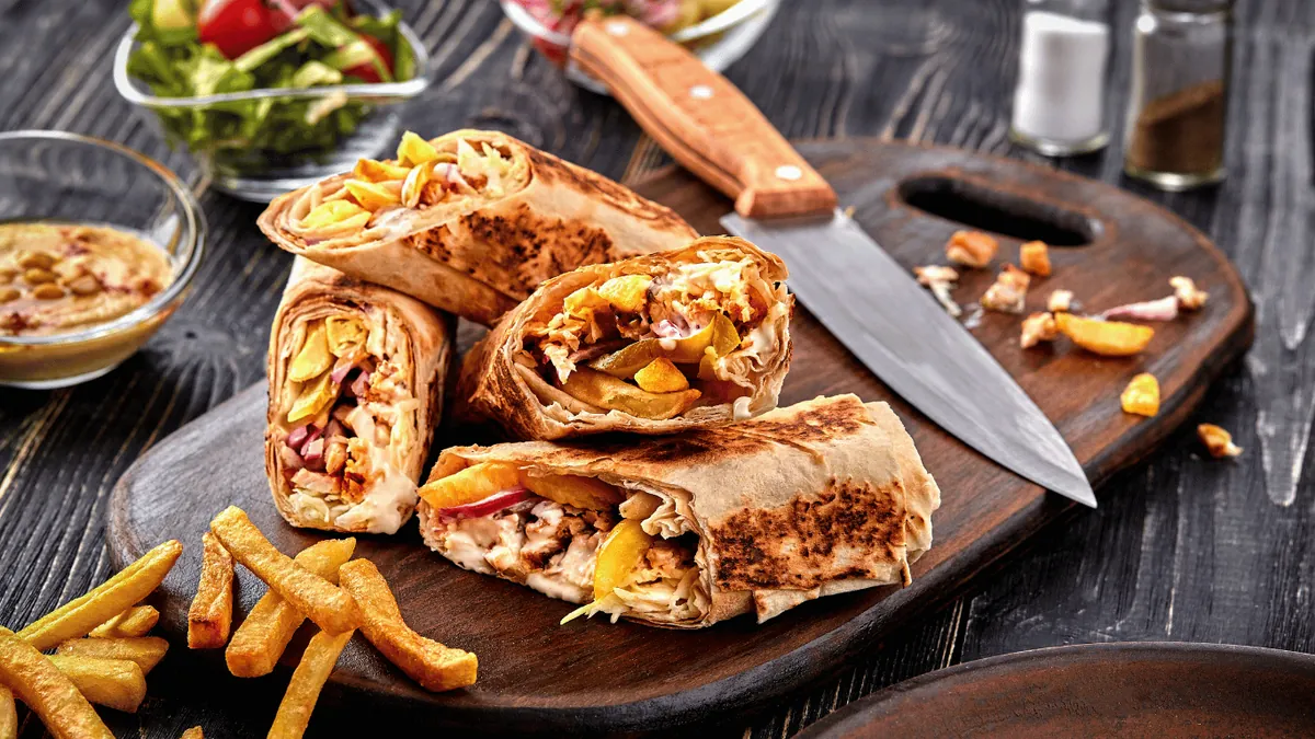 6. Try a Shawarma Plate at Rissani - Best Things To Do in Rissani Morocco